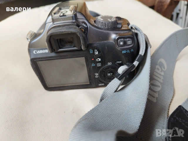 Canon EOS 1100D с обектив, снимка 3 - Фотоапарати - 54607520