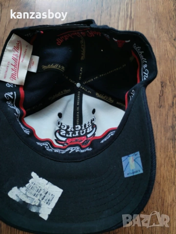 chicago bulls mitchell and ness - страхотна шапка, снимка 5 - Шапки - 54510295