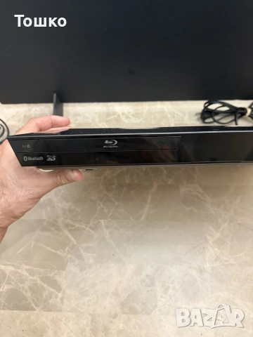 Блу Рей usb Bluetooth wi-fi 3D диск плеър (домашен театър 5.1) Sony BDV-E2100, снимка 2 - Плейъри, домашно кино, прожектори - 54641553