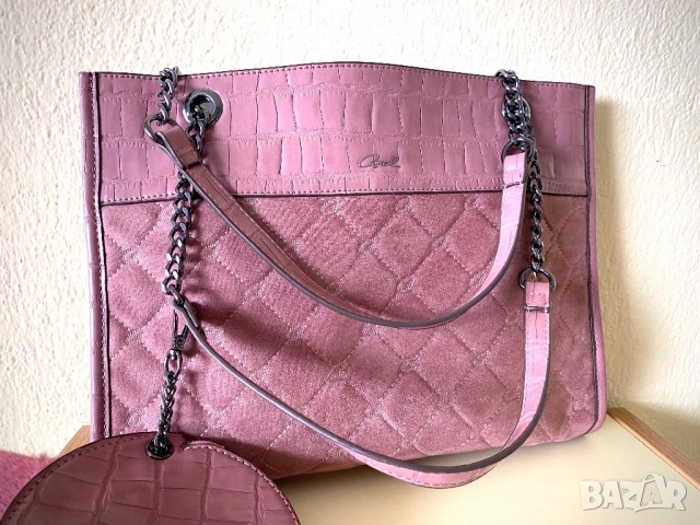 НОВА чанта Axel с аксесоари, снимка 5 - Чанти - 54033076