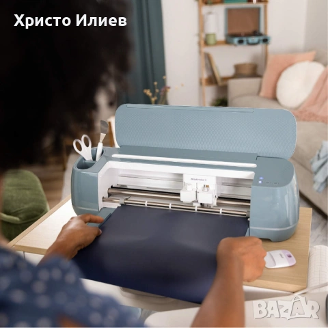Професионален Режещ плотер CRICUT Maker 4, снимка 2 - Принтери, копири, скенери - 54064091