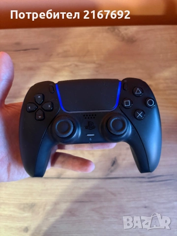 Черен джойстик за PlayStation 5