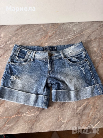 Vintage къси панталонки bershka с ниска талия 