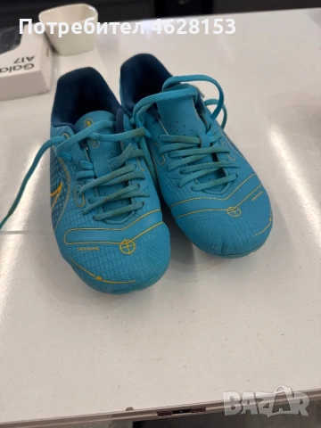 детски бутонки nike и kipsta за футбол, снимка 6 - Детски обувки - 54464119