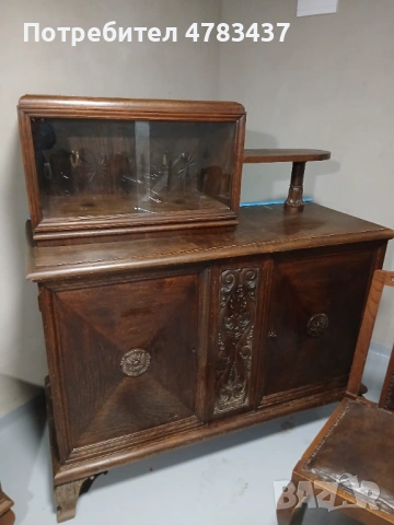 Комплект старинни мебели бюфет, витрина, маса, 6 стола, снимка 6 - Шкафове - 54040917