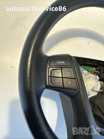 Кормилен волан от черна кожа за Volvo XC60 2.0D (2011) P31271093, снимка 2 - Части - 54894243