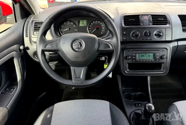 Skoda Fabia 1.2i *Климатик* Евро 5B - 2014г., снимка 6 - Автомобили и джипове - 55506022