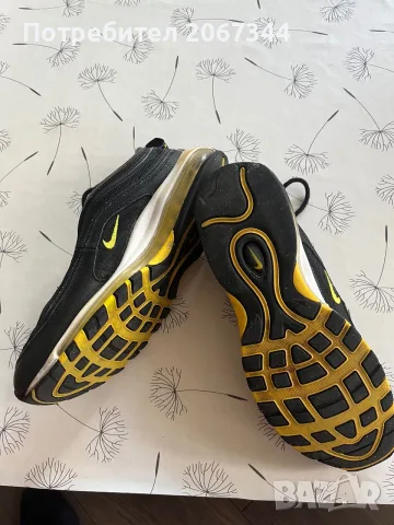 Оригинални маратонки Nike, снимка 3 - Маратонки - 55349927