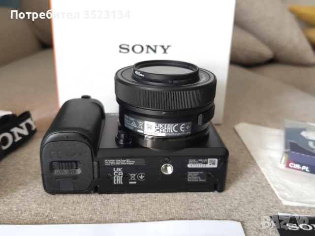 КАТО НОВ! Sony ZV-E10 + Обектив 16-50mm (В Гаранция, на 1261 кадъра + Карта и Филтър), снимка 9 - Фотоапарати - 54879047