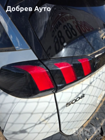 ***Продава на части*** 2 броя Peugeot 5008  , снимка 6 - Автомобили и джипове - 54720080