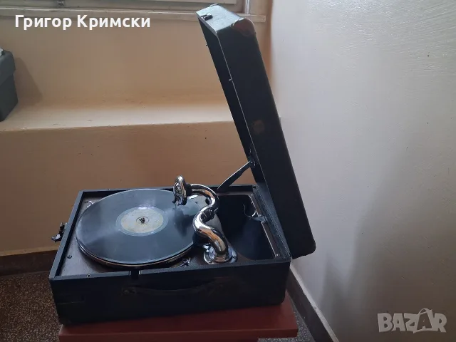 Нов Ретро грамофон His Mastrers Voice 450 евро , снимка 11 - Грамофонни плочи - 55424742