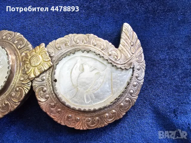 Възрожденски сребърни пафти със седеф. , снимка 3 - Антикварни и старинни предмети - 55670238