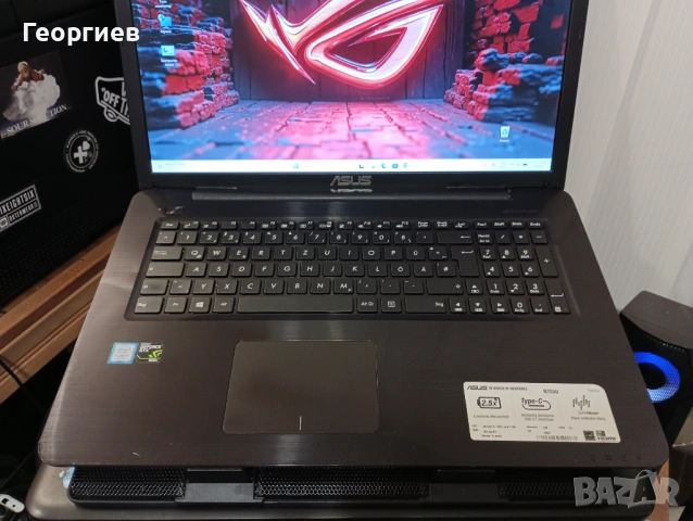 Лаптоп Asus R753U i5-7200U 17.3", снимка 2 - Лаптопи за игри - 54130273