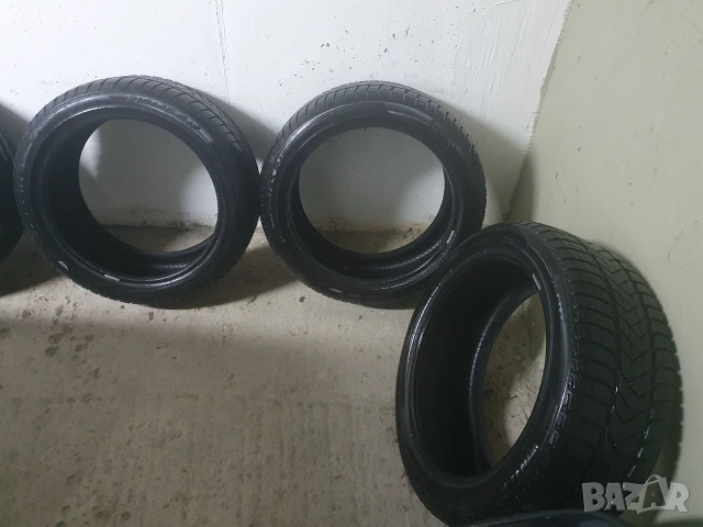 Зимни гуми Pirelli 215\45\R17, снимка 7 - Гуми и джанти - 44357401