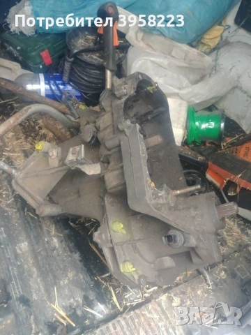 Скоростна кутия 1,9 DTI 2000г рено канго добро състояние  , снимка 3 - Части - 54040181