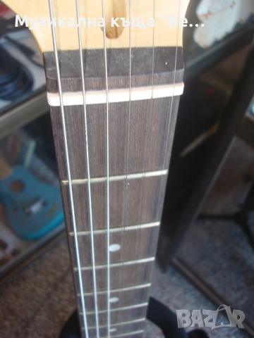 Електрическа китара, снимка 8 - Китари - 54111349