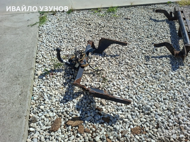 Теглич Toyota Verso S, снимка 2 - Части - 42131344