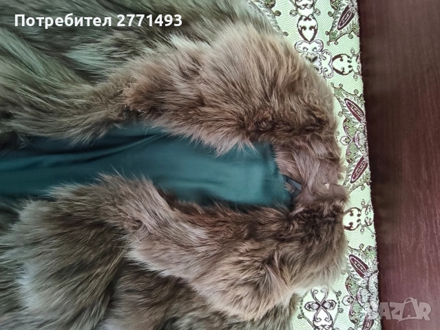 Кожено палто от лисица, снимка 4 - Палта, манта - 54729955