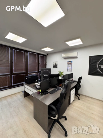 Coworking пространство в центъра на Варна, снимка 9 - Офиси - 54694247