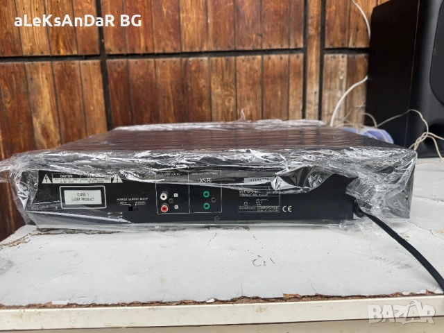 Компакт диск плеър Kenwood dp-1080, снимка 2 - Ресийвъри, усилватели, смесителни пултове - 54587604