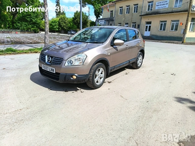 Nissan Qashqai , снимка 3 - Автомобили и джипове - 54692678