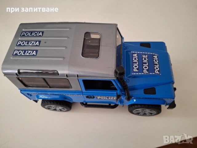 Джип Land Rover на Bruder, голям 27 см., снимка 7 - Коли, камиони, мотори, писти - 54626029