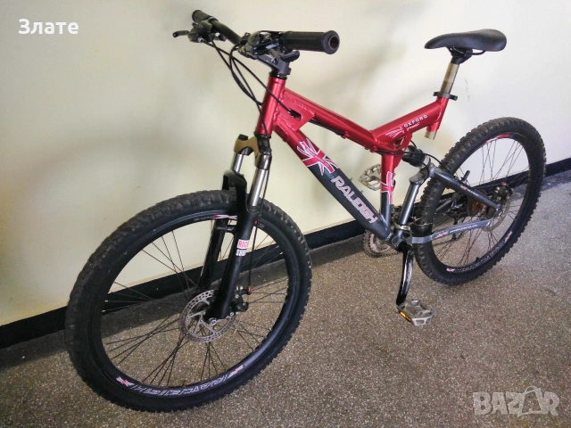 Велосипед Raleigh 26гуми "М",алуминиево планинско колело,дискови.Shimano, снимка 2 - Велосипеди - 55017974
