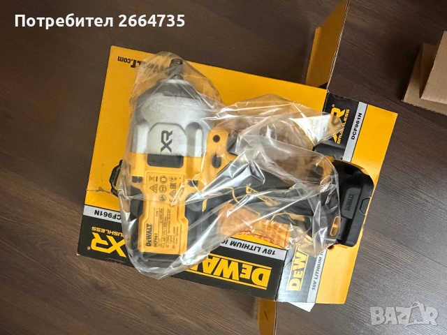Акумулаторен ударен гайковерт Dewalt DCF961N 
