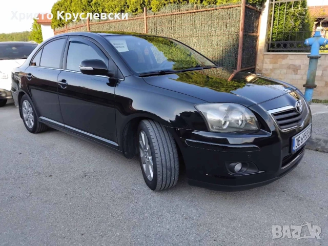 Toyota Avensis T25 1.8I, снимка 2 - Автомобили и джипове - 53044509