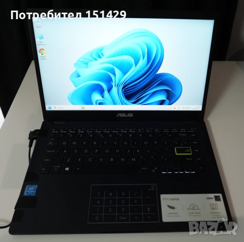Лаптоп Асус ASUS E410M - 8GB Ram Windows 11 Pro компютър нетбук малък лаптоп