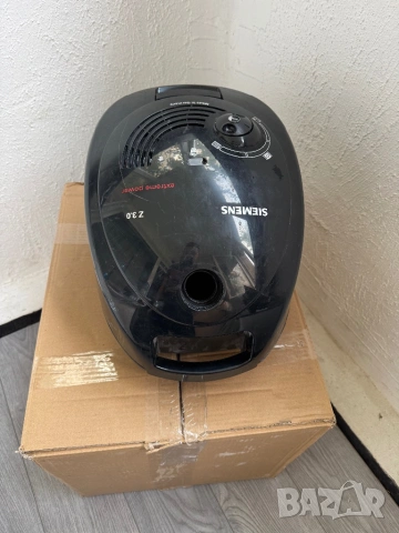 Прахосмукачка с Торба Siemens Z 3.0 Extreme Power VSZ3XTRM11 850W!