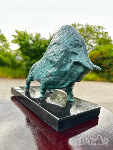 Масивна бронзова скулптура "Бик" Пикасо (Picasso) със зелена патина върху мрамор, 3.3 кг, снимка 2 - Антикварни и старинни предмети - 54608094