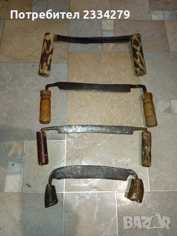 Брадвички,секирки,сатъри, ковани в различни времена., снимка 3 - Антикварни и старинни предмети - 39385811