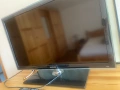 Samsung UE32D4000 32” LED телевизор с дистанционно – Отлично състояние, снимка 1