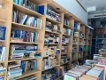 Оборудване за книжарница, магазин. стелажи, етажерки, пирамиди, снимка 1