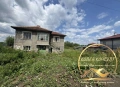 Двуетажна къща село Ябълково, снимка 1