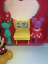 Игрален комплект „Disney Minnie Mouse Fashion on the Go“ от 2011 г., произведен от Mattel, снимка 5