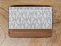 Оригинален Michael kors Cardholder / кардхолдър / Калъф за карти, снимка 2