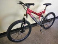 Велосипед Raleigh 26гуми "М",алуминиево планинско колело,дискови.Shimano, снимка 2
