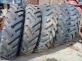 Гуми за товарен автомобил 8.25×20, снимка 1