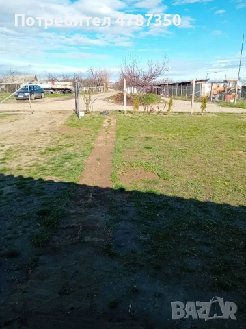 Продавам парцел с.браниполе