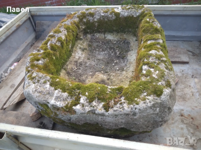Каменно корито ръчно дялано 80х69х38 см, снимка 4 - Антикварни и старинни предмети - 54352117