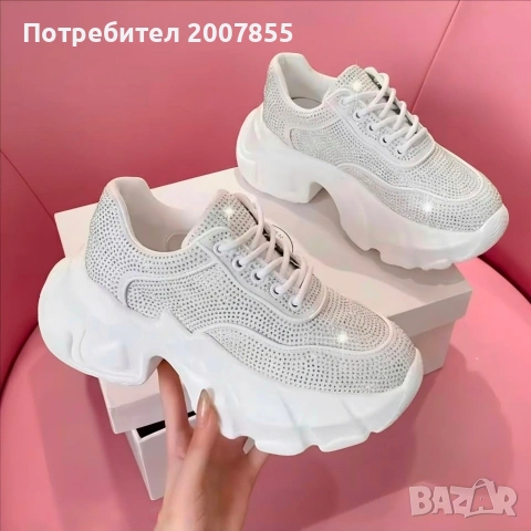 Хит дамски бели маратонки с кристали , снимка 2 - Маратонки - 54250128