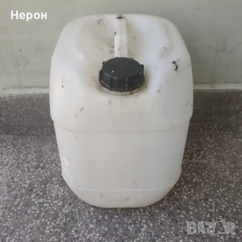 Пластмасова туба, снимка 4 - Бидони, бурета и бъчви - 55453058