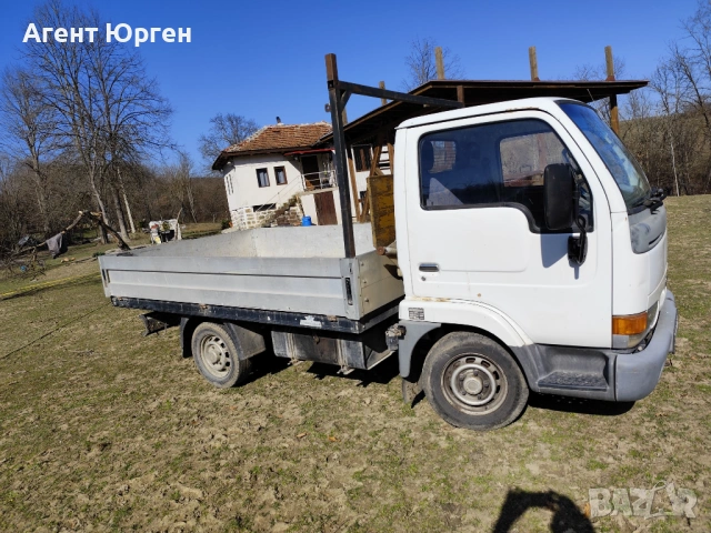 Nissan  камион бордови, категория В, снимка 7 - Бусове и автобуси - 54083826