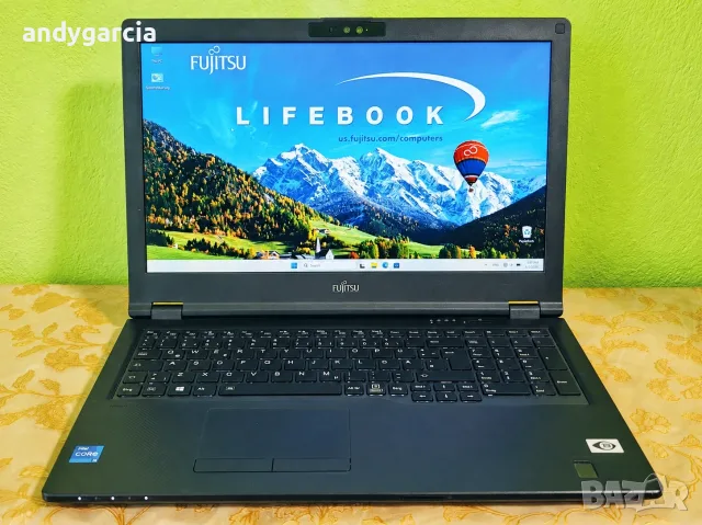  Fujitsu Lifebook E5511/Intel Core i7-1165G7/16GB RAM/256GB SSD NVMe/Iris Xe Graphics/15.6 FHD IPS