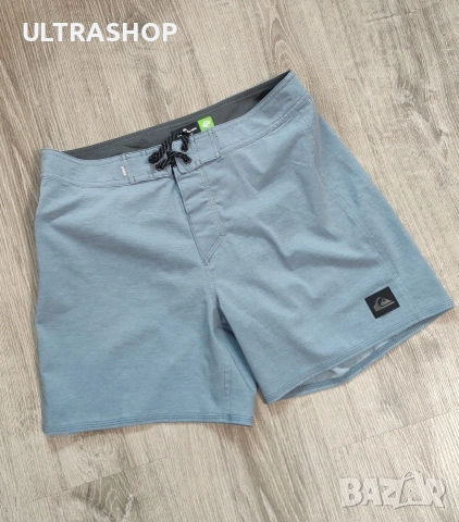 Quicksilver 30 size Мъжки бански в отлично състояние