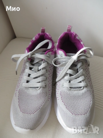 Удобни маратонки, номер 39