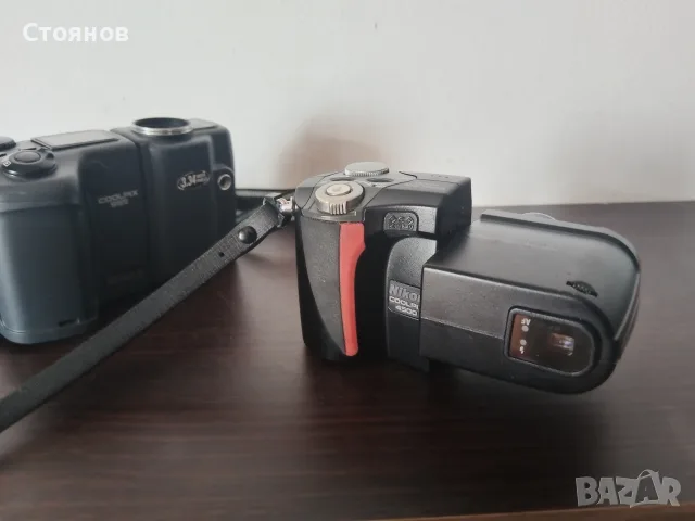 Камери Nikon COOLPIX E4500, E-995 Japan, снимка 16 - Фотоапарати - 55313915