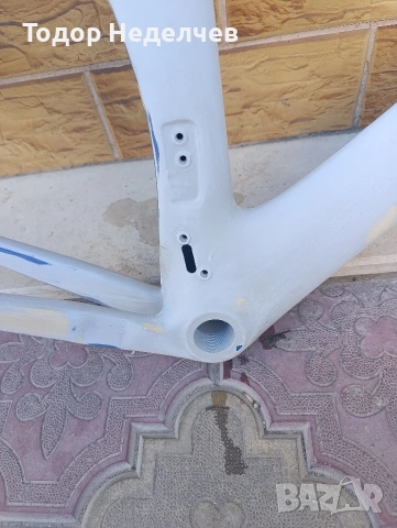 Карбонова рамка 28 цола , снимка 5 - Части за велосипеди - 54312227